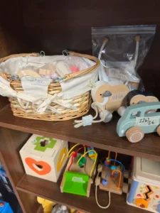 Babyleksaker i Småtting i Ekenäs